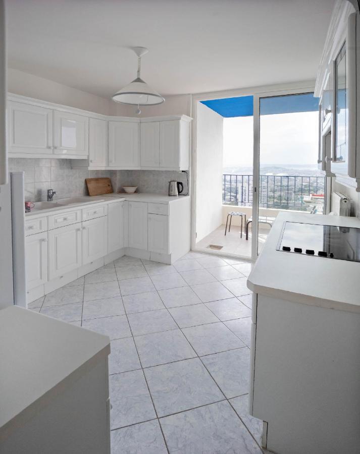 Apartamento Panoramic View Of Marseille For Two Exterior foto