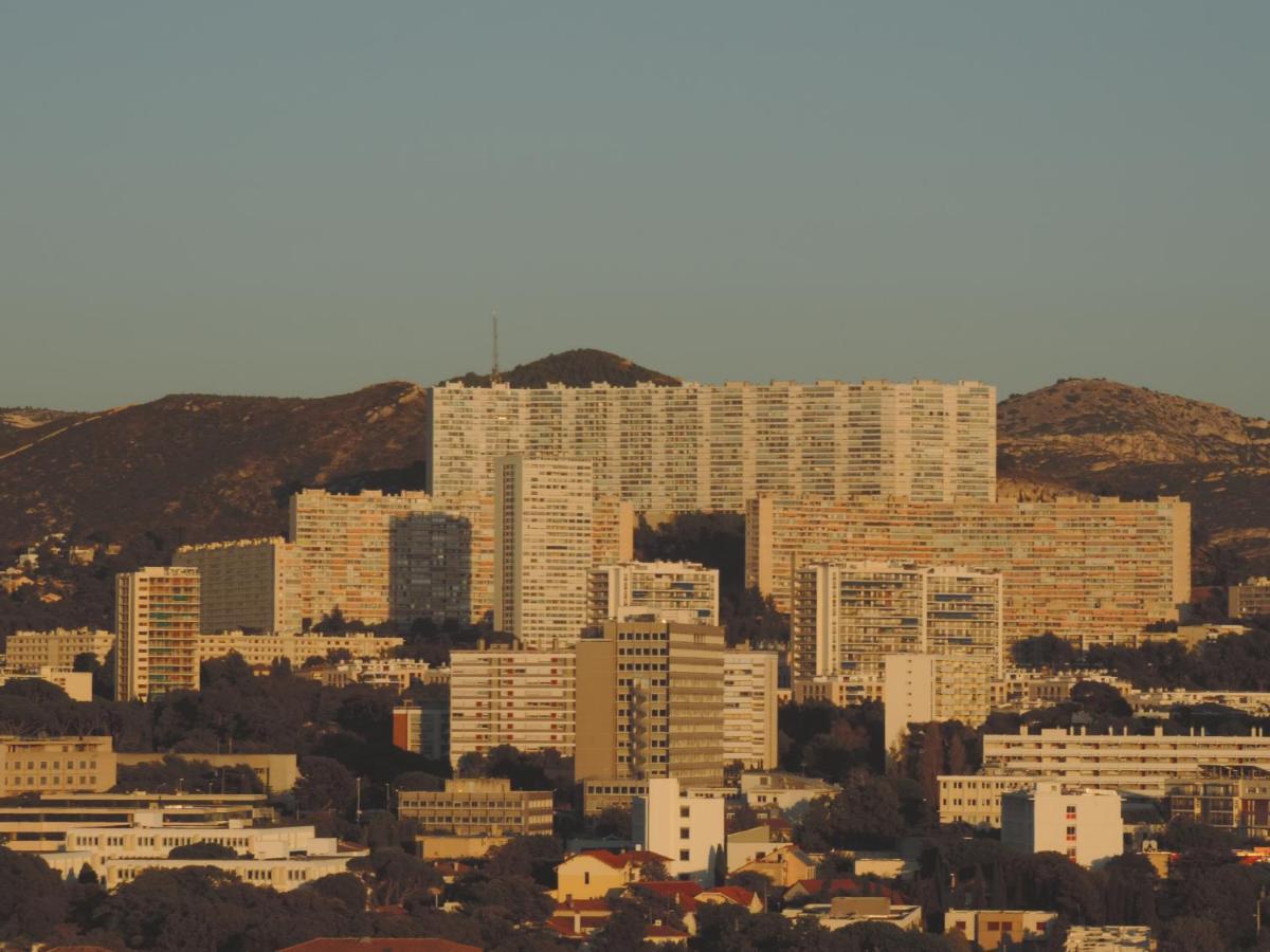 Apartamento Panoramic View Of Marseille For Two Exterior foto